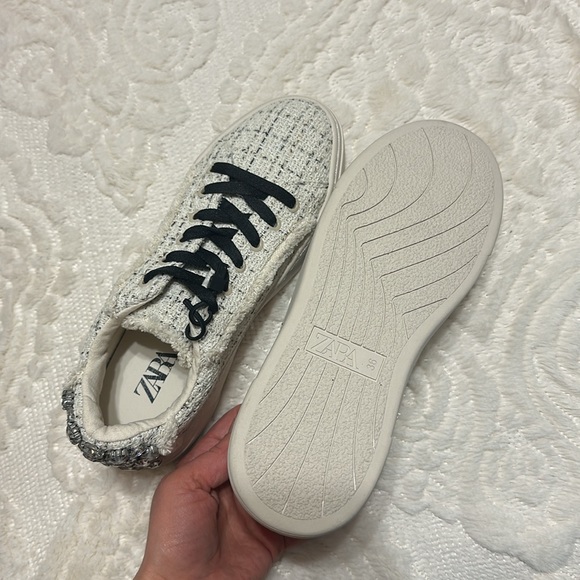 Zara embellished sneakers - Picture 11 of 13